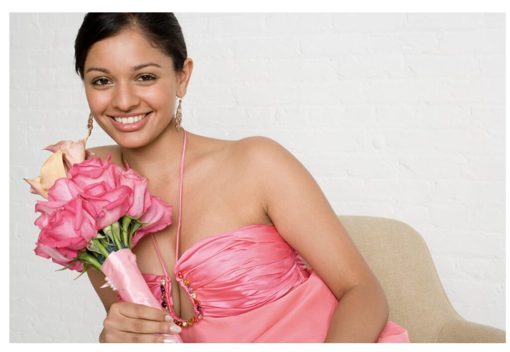 Near Destin and Pensacola Florida showing Maid of Honor in Perky Pink with Gold Earrings and Pink Floral Bouquet https://617palafoxwharf.com/
http://www.cedarfoxweddings.com/

