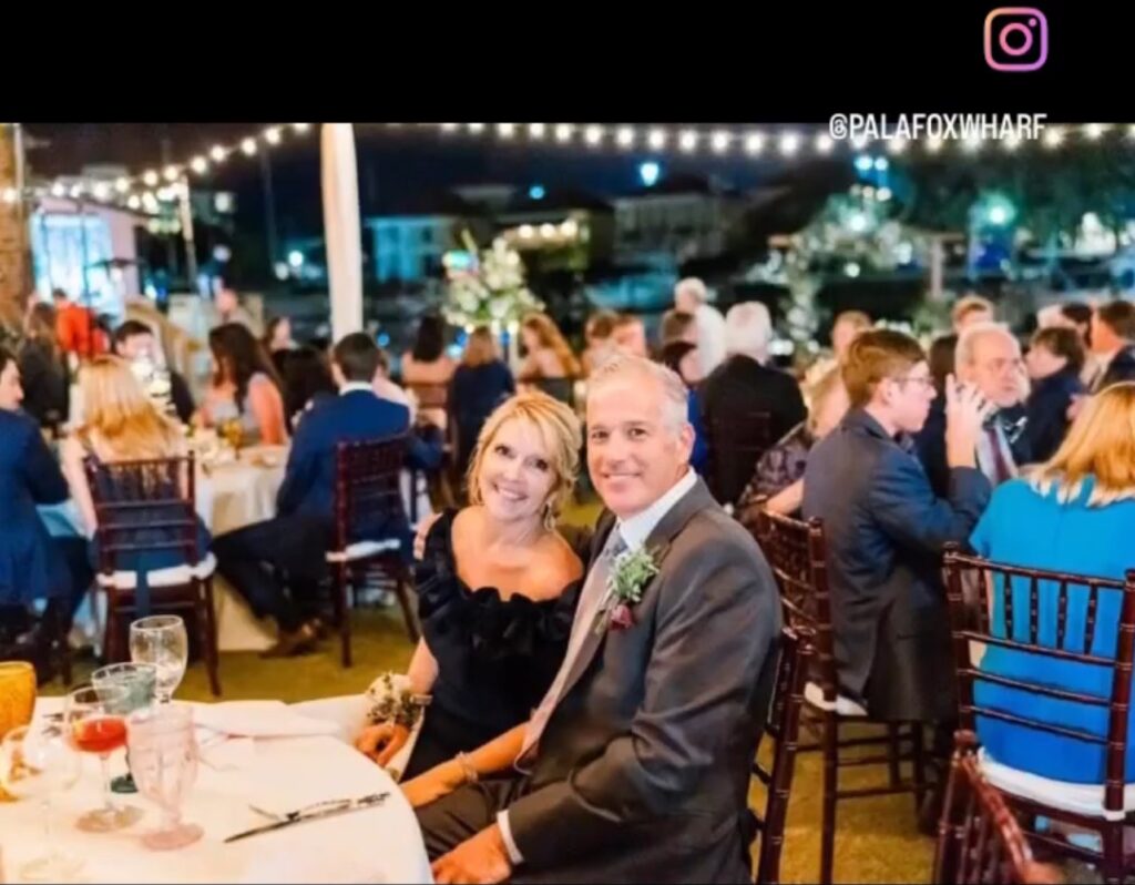 Wedding venue pensacola alfresco styled outdoor reception cafe lights and shining stars