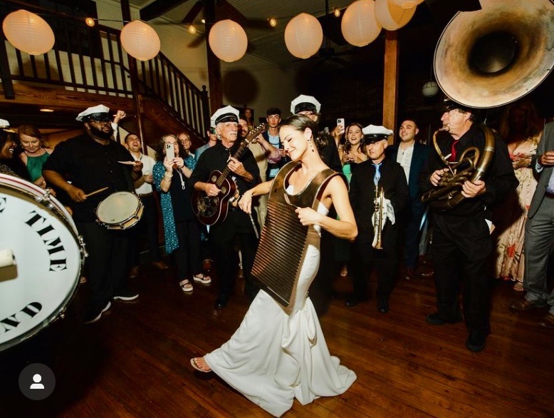 Super great idea where the bride takes an instrument and starts playing it at her wedding