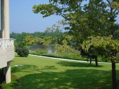 Serene riverside view from a luxurious wedding venue in Pensacola, perfect for Mobile, AL events
